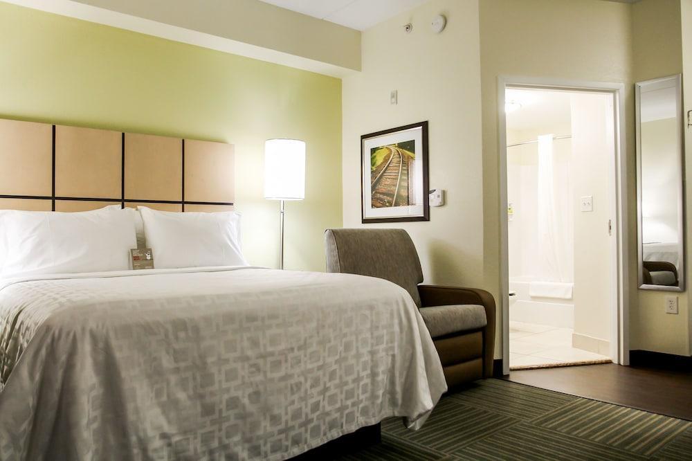 Candlewood Suites Richmond North-Glen Allen By Ihg Exterior photo