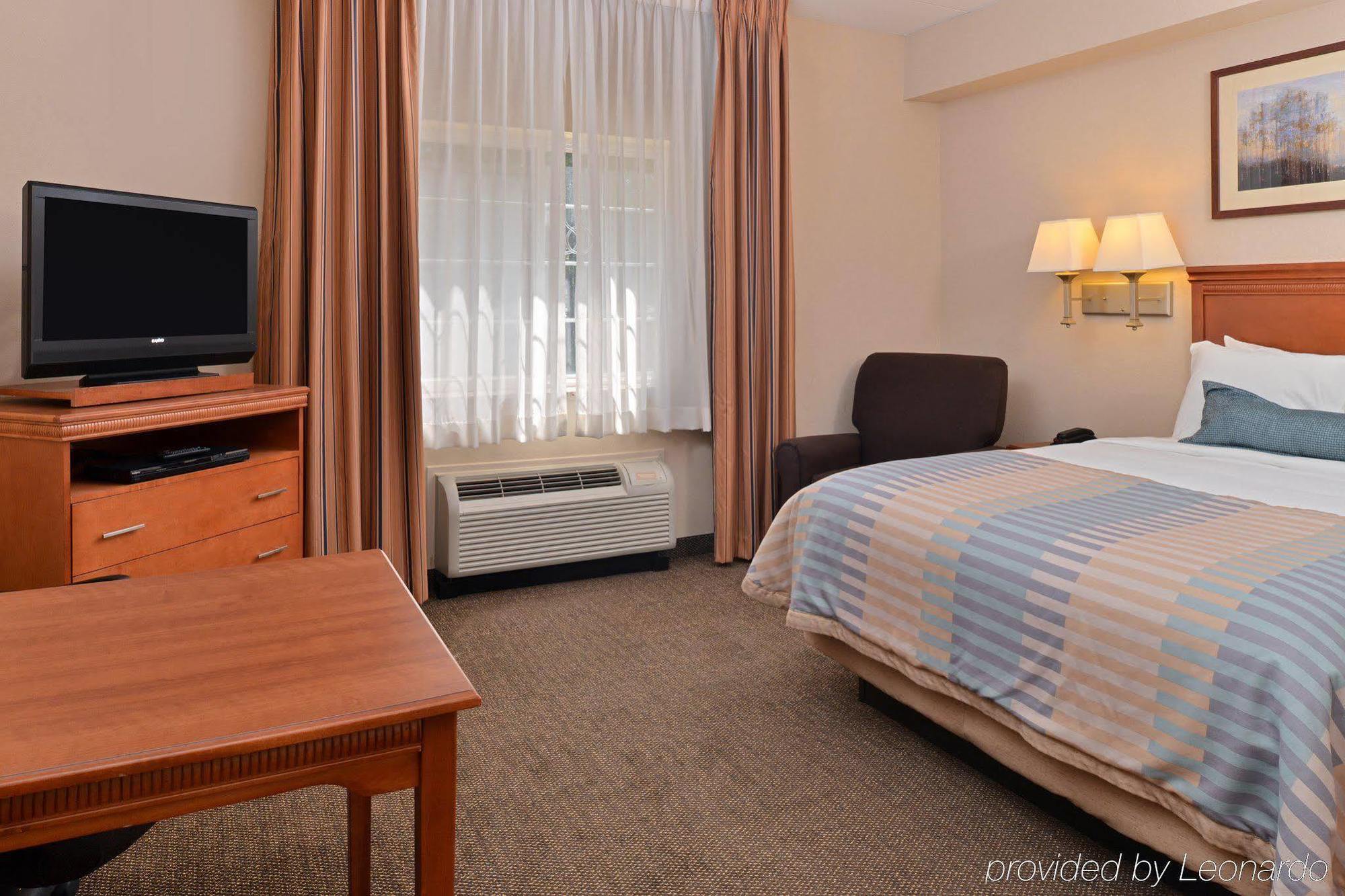 Candlewood Suites Richmond North-Glen Allen By Ihg Exterior photo