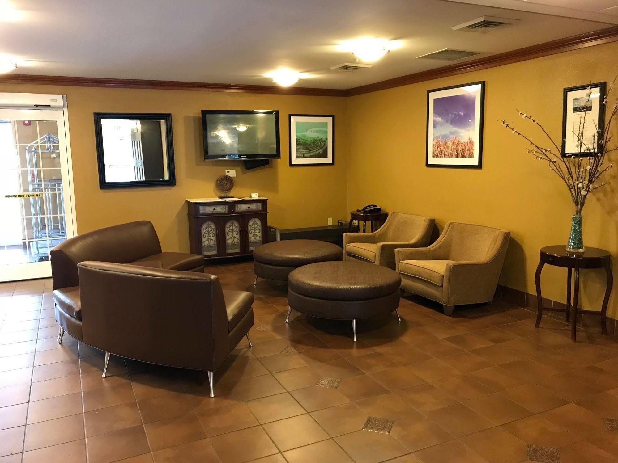 Candlewood Suites Richmond North-Glen Allen By Ihg Exterior photo