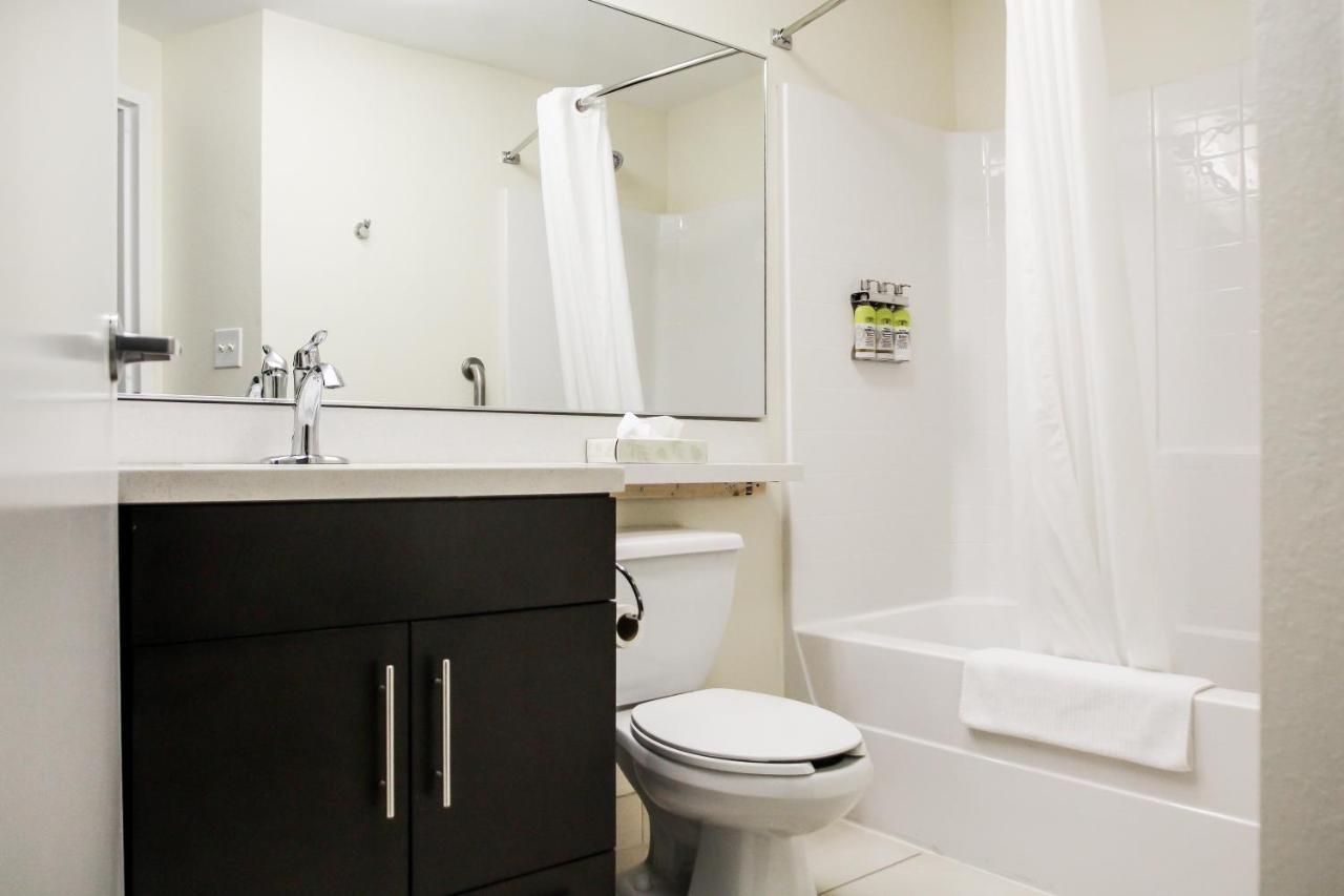 Candlewood Suites Richmond North-Glen Allen By Ihg Exterior photo